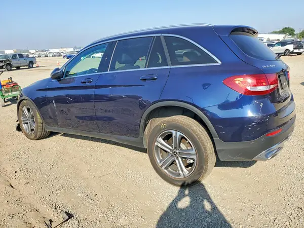 WDC0G4JB3KV125030 2019 MERCEDES-BENZ GLC - Image 2