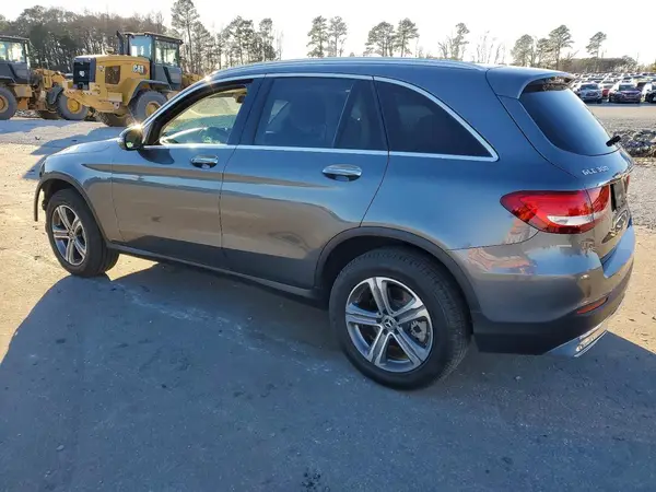 WDC0G4JB3KV127523 2019 MERCEDES-BENZ GLC - Image 2