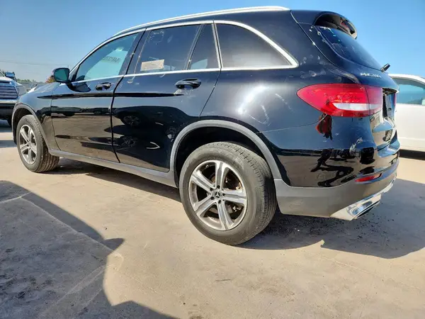WDC0G4JB3KV132432 2019 MERCEDES-BENZ GLC - Image 2