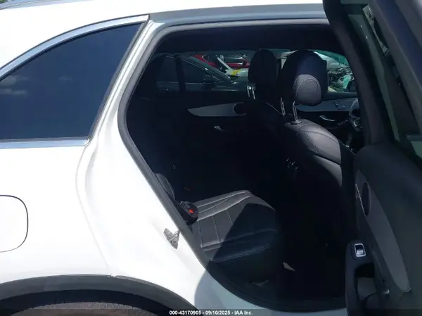 WDC0G4JB3KV145567 2019 MERCEDES-BENZ GLC - Image 8