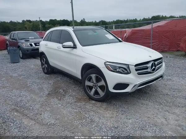 WDC0G4JB3KV163552 2019 MERCEDES-BENZ GLC - Image 1