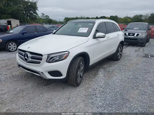 WDC0G4JB3KV163552 2019 MERCEDES-BENZ GLC - Image 2