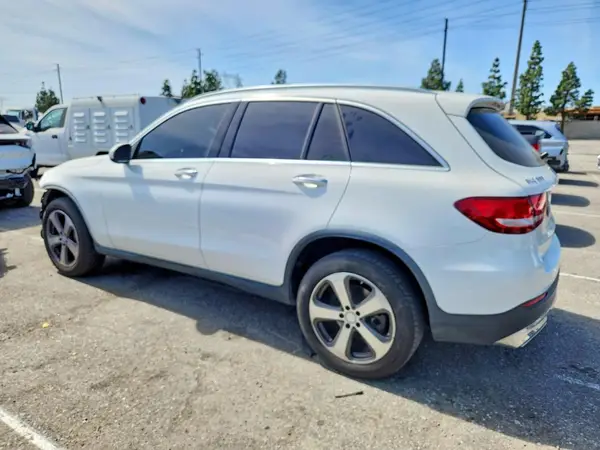 WDC0G4JB4GF062876 2016 MERCEDES-BENZ GLC - Image 2