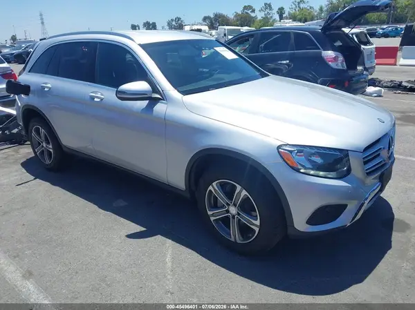 WDC0G4JB4GF084246 2016 MERCEDES-BENZ GLC - Image 1