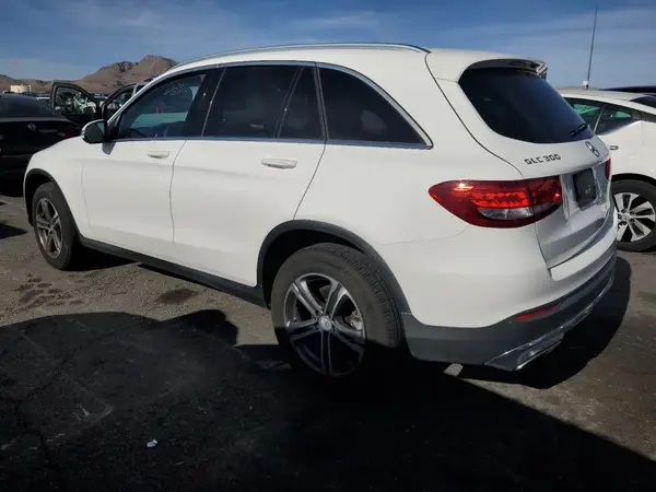 WDC0G4JB4GF091102 2016 MERCEDES-BENZ GLC - Image 2