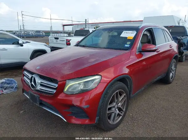 WDC0G4JB4HF121443 2017 MERCEDES-BENZ GLC - Image 2