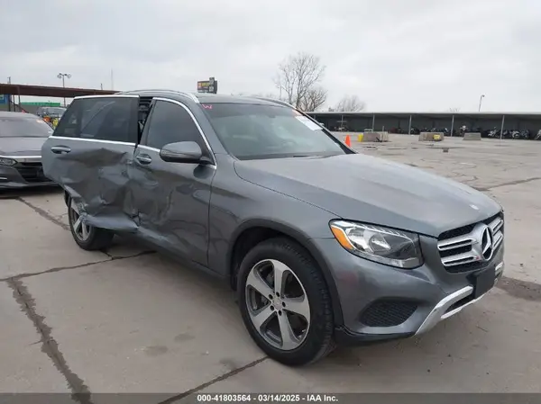WDC0G4JB4HF128182 2017 MERCEDES-BENZ GLC - Image 1
