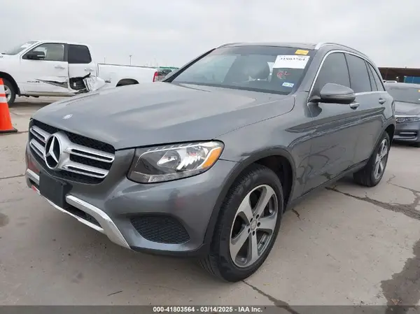 WDC0G4JB4HF128182 2017 MERCEDES-BENZ GLC - Image 2