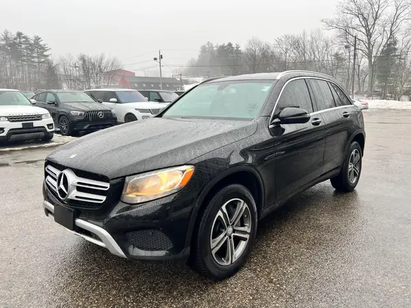 WDC0G4JB4HF143586 2017 MERCEDES-BENZ GLC - Image 2