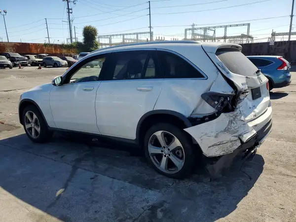 WDC0G4JB4HF189824 2017 MERCEDES-BENZ GLC - Image 2