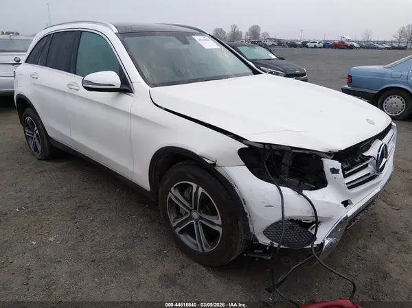 WDC0G4JB4HF191573 2017 MERCEDES-BENZ GLC - Image 1