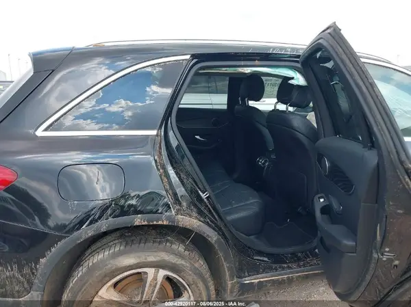 WDC0G4JB4HF196661 2017 MERCEDES-BENZ GLC - Image 8