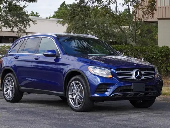 WDC0G4JB4HF201XXX 2017 MERCEDES-BENZ GLC - Image 1