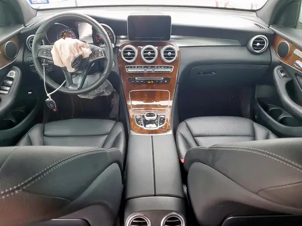 WDC0G4JB4HF225561 2017 MERCEDES-BENZ GLC - Image 8