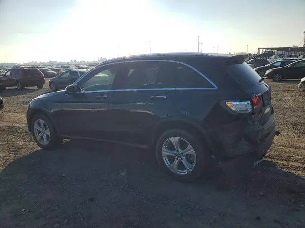 WDC0G4JB4HF252498 2017 MERCEDES-BENZ GLC - Image 2