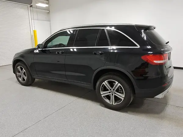 WDC0G4JB4JV022214 2018 MERCEDES-BENZ GLC - Image 2