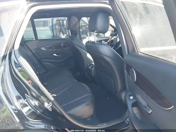 WDC0G4JB4JV024772 2018 MERCEDES-BENZ GLC - Image 8