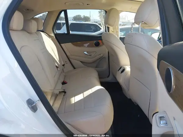 WDC0G4JB4JV026893 2018 MERCEDES-BENZ GLC - Image 8