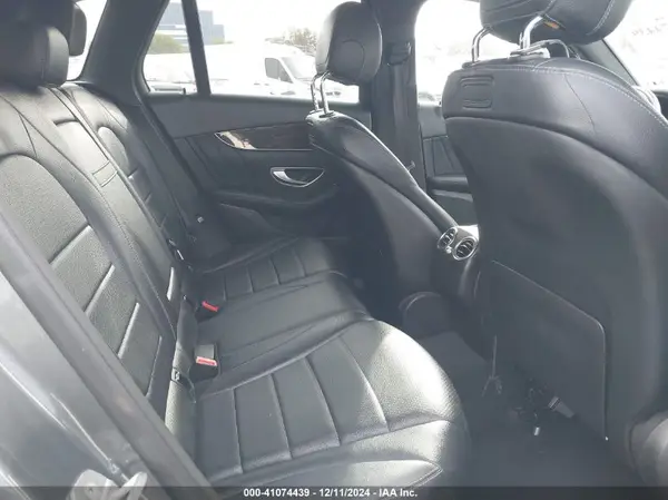 WDC0G4JB4JV032743 2018 MERCEDES-BENZ GLC - Image 8