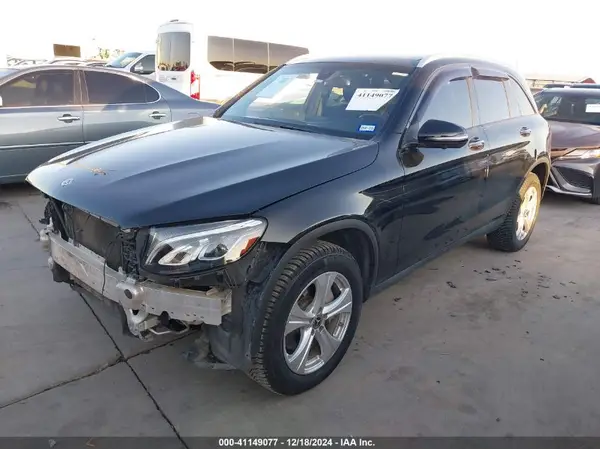 WDC0G4JB4JV037554 2018 MERCEDES-BENZ GLC - Image 2