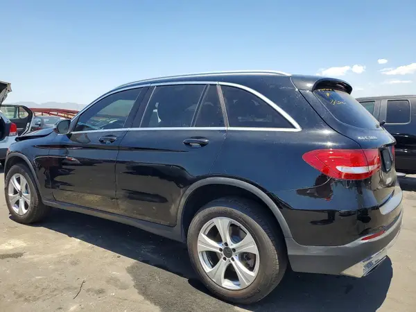 WDC0G4JB4JV049414 2018 MERCEDES-BENZ GLC - Image 2