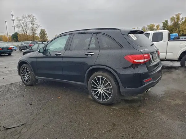 WDC0G4JB4JV050370 2018 MERCEDES-BENZ GLC - Image 2