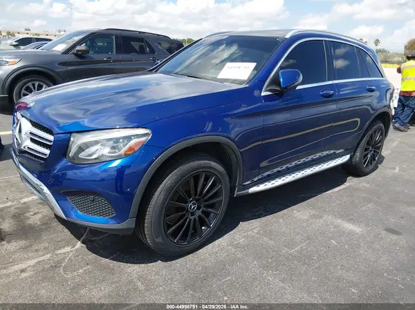 WDC0G4JB4JV055794 2018 MERCEDES-BENZ GLC - Image 2