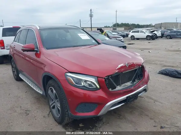 WDC0G4JB4JV072627 2018 MERCEDES-BENZ GLC - Image 1