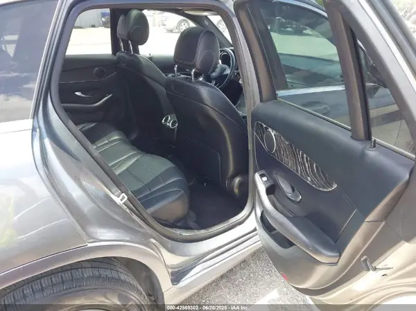 WDC0G4JB4JV083482 2018 MERCEDES-BENZ GLC - Image 8