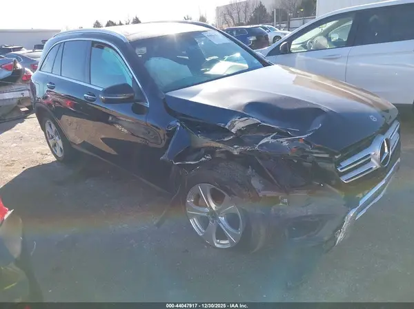 WDC0G4JB4JV091520 2018 MERCEDES-BENZ GLC - Image 1