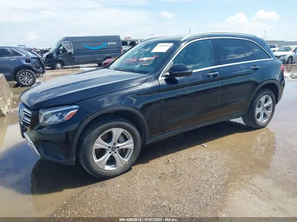 WDC0G4JB4JV094126 2018 MERCEDES-BENZ GLC - Image 2