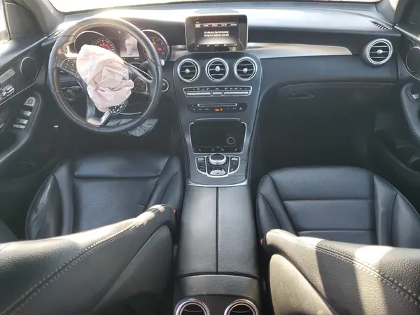 WDC0G4JB4JV100748 2018 MERCEDES-BENZ GLC - Image 8