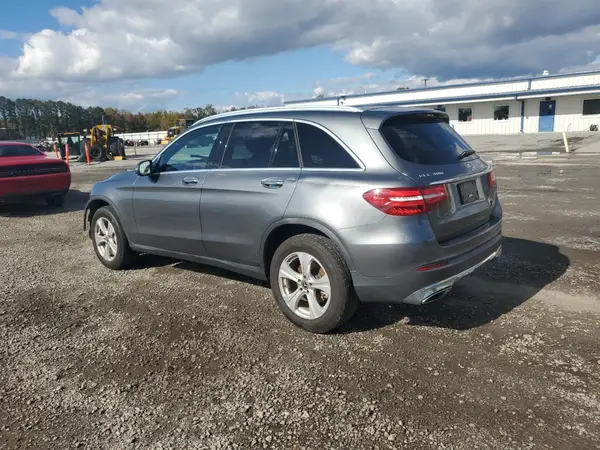 WDC0G4JB4JV104606 2018 MERCEDES-BENZ GLC - Image 2