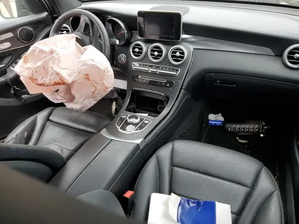 WDC0G4JB4JV105240 2018 MERCEDES-BENZ GLC - Image 8