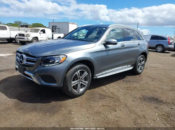 WDC0G4JB4JV110440 2018 MERCEDES-BENZ GLC - Image 2