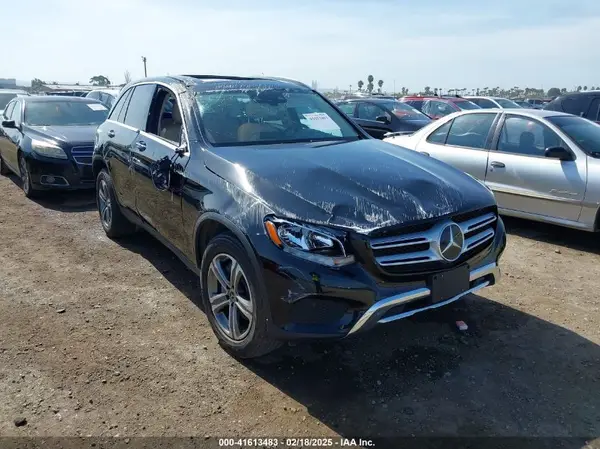 WDC0G4JB4KF590720 2019 MERCEDES-BENZ GLC - Image 1