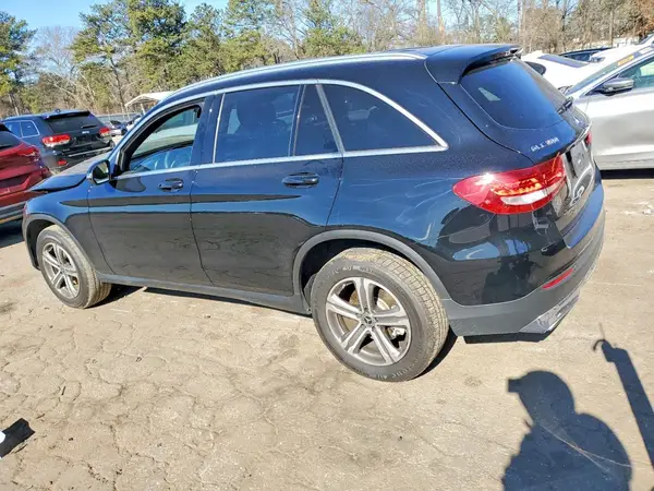 WDC0G4JB4KV120323 2019 MERCEDES-BENZ GLC - Image 2