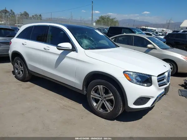 WDC0G4JB4KV126297 2019 MERCEDES-BENZ GLC - Image 1