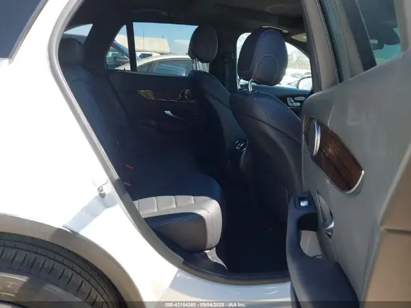 WDC0G4JB4KV126297 2019 MERCEDES-BENZ GLC - Image 8