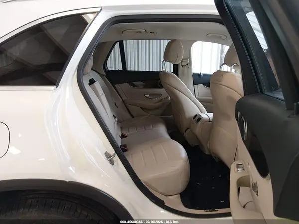 WDC0G4JB4KV126817 2019 MERCEDES-BENZ GLC - Image 8