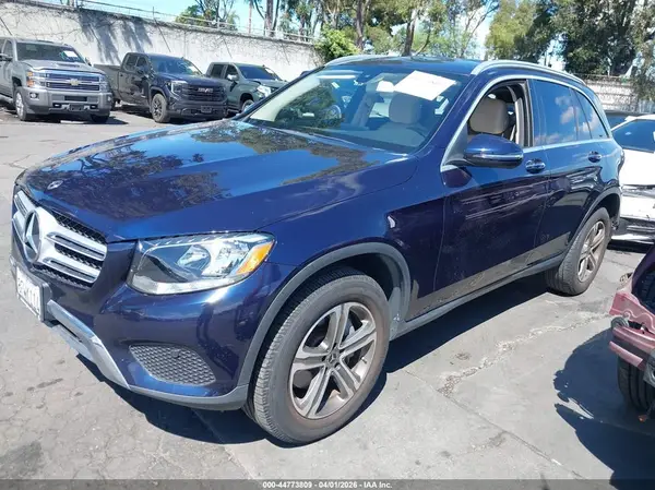 WDC0G4JB4KV133590 2019 MERCEDES-BENZ GLC - Image 2