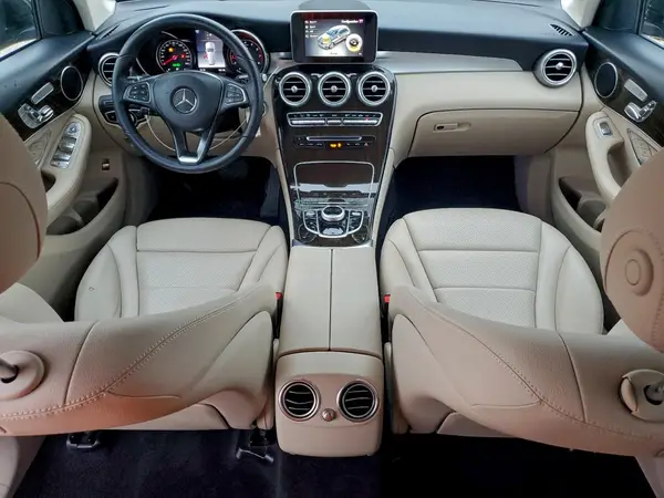 WDC0G4JB4KV133704 2019 MERCEDES-BENZ GLC - Image 8