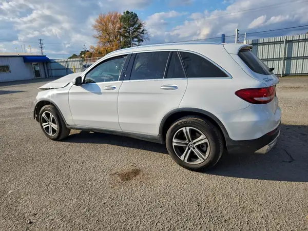 WDC0G4JB4KV137753 2019 MERCEDES-BENZ GLC - Image 2