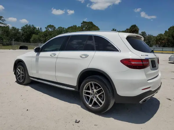 WDC0G4JB4KV147151 2019 MERCEDES-BENZ GLC - Image 2