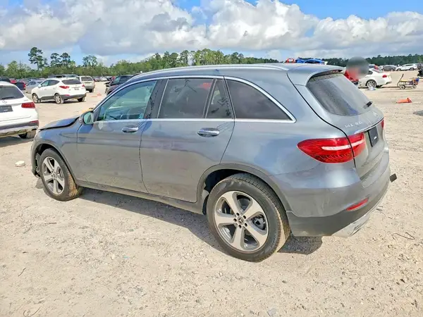 WDC0G4JB4KV154858 2019 MERCEDES-BENZ GLC - Image 2