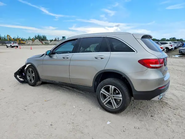 WDC0G4JB4KV155041 2019 MERCEDES-BENZ GLC - Image 2