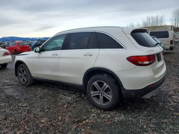 WDC0G4JB4KV158456 2019 MERCEDES-BENZ GLC - Image 2
