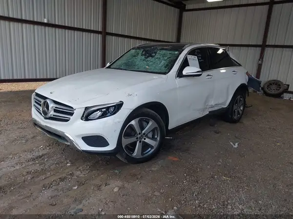 WDC0G4JB4KV159011 2019 MERCEDES-BENZ GLC - Image 2