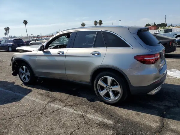 WDC0G4JB4KV159705 2019 MERCEDES-BENZ GLC - Image 2