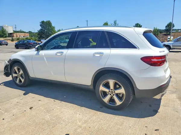 WDC0G4JB4KV162510 2019 MERCEDES-BENZ GLC - Image 2